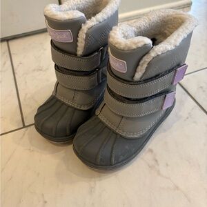 Cat & Jack Gray Winter Snow Boots